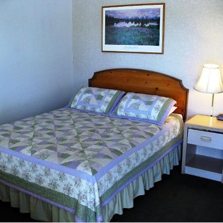 Golden West Motel Klamath Falls Eksteriør billede