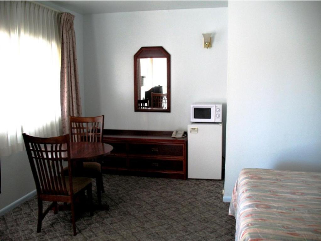 Golden West Motel Klamath Falls Eksteriør billede