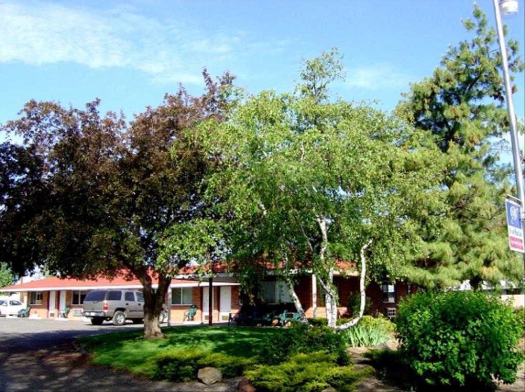 Golden West Motel Klamath Falls Eksteriør billede
